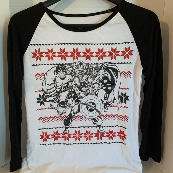 Marvel Christmas softball tee-shirt